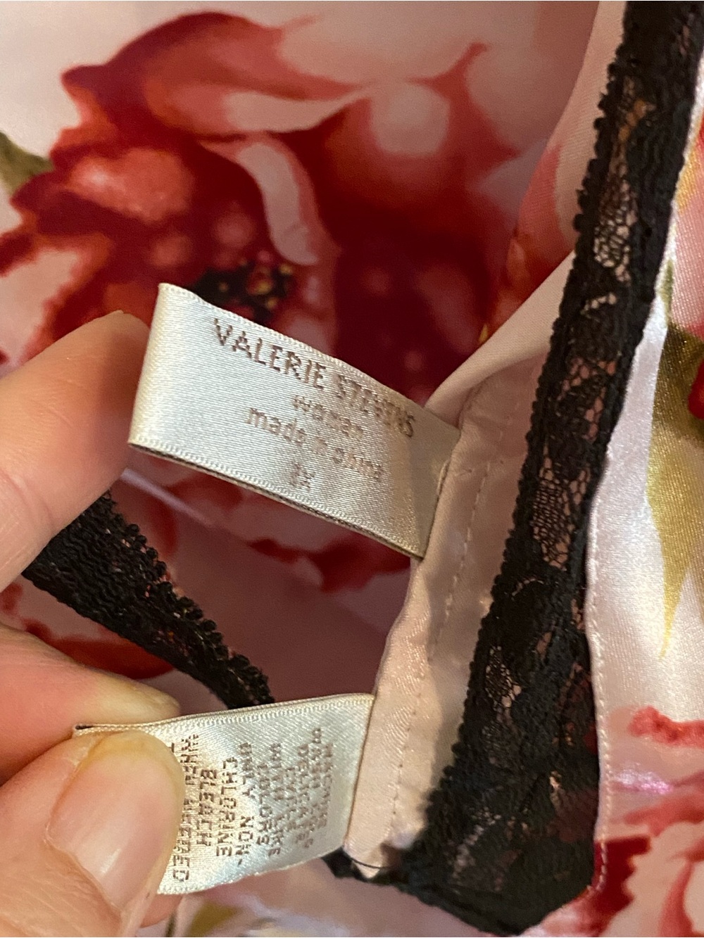Valerie Stevens floral red roses pink Satin lace trim Coquette lingerie nightie - Picture 7 of 9
